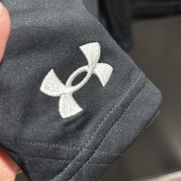 Under Armour Loose Fit,pockets,embroidered Seahawk logo,elastic drawstring waist - Picture 5 of 10